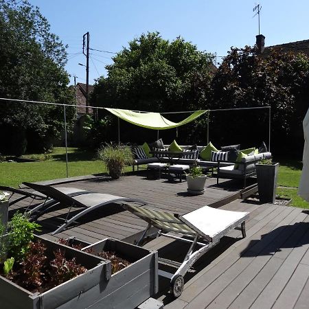 Les Petites Tuileries Bed & Breakfast Bray-sur-Seine Exterior foto